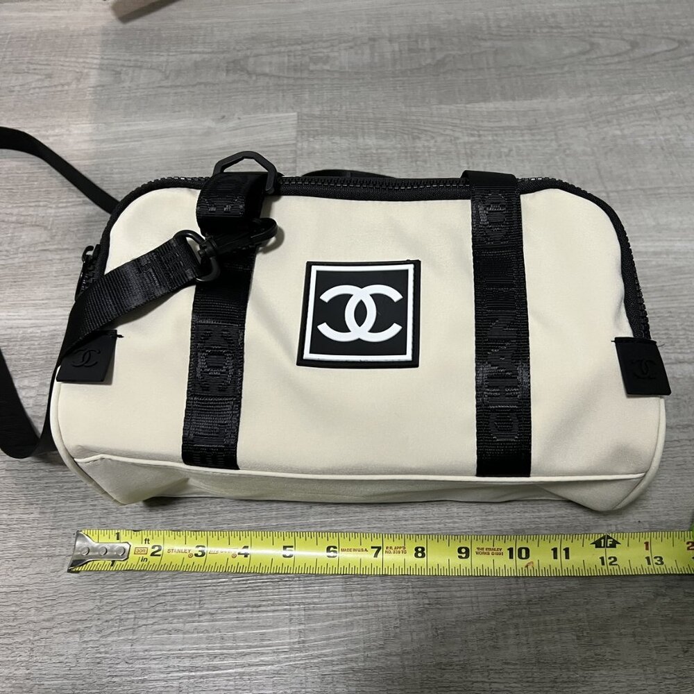 chanel sports bag new